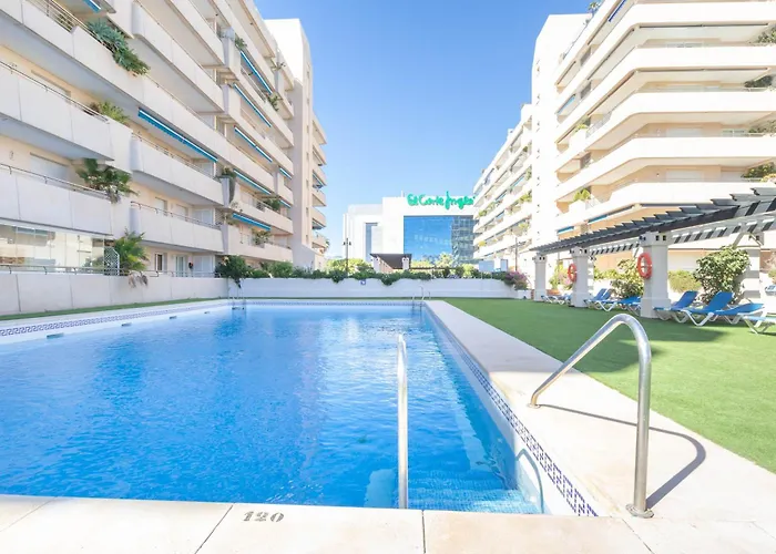 Aqua Banus 2 Apartamento *